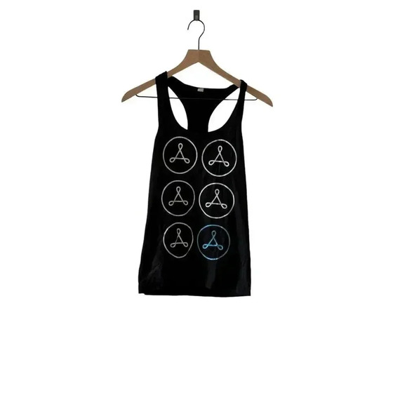 Lululemon Black Tank in size‎ 6 - Picture 1 of 2